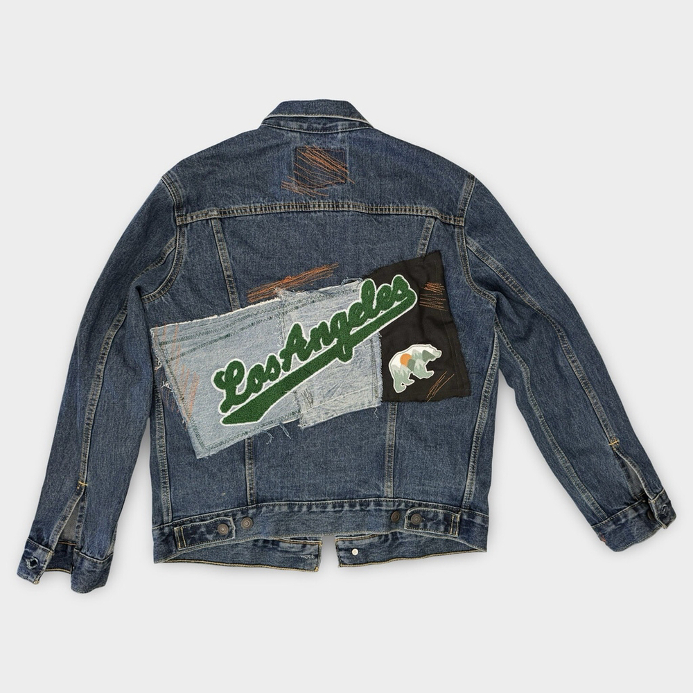 Levi’s Women’s Denim Jacket M Custom Los Angeles Patchwork Retro Style - Picture 7 of 16